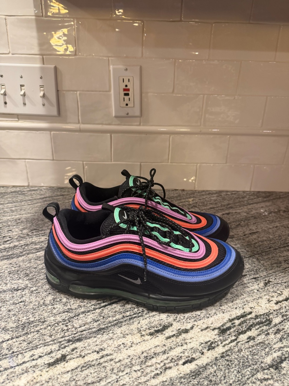 Women’s Nike Air Max 97 Electro Green Fuchsia CW6028-001 Size 11/Mens 9.5